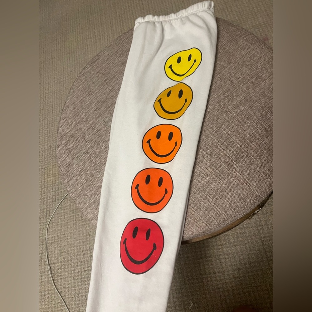 Aviator nation white smiley face sweatpants size medium